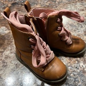 Cat & Jack Toddler boots